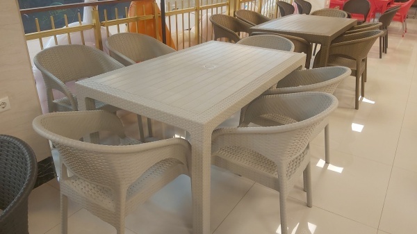 فروش میزوصندلی حصیری