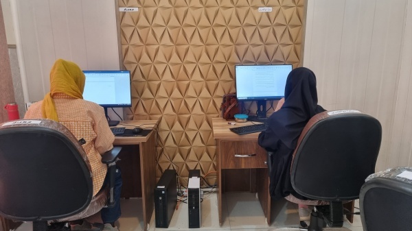 استخدام نیروی فروش تلفنی کار در منزل